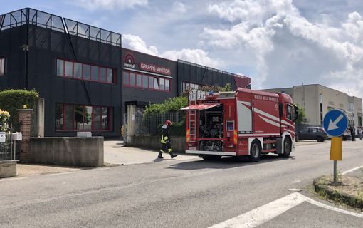 Bricherasio: incendio alla Minitop domato dai vigili del fuoco