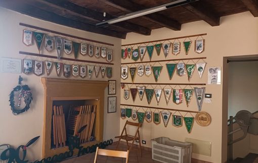 Il Gruppo Alpini di Frossasco passa dal Museo dell’Emigrazione all’ala comunale