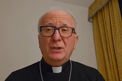 Il vescovo Derio Olivero