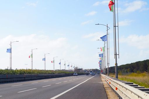 Il divieto di transito dei veicoli pesanti è in vigore domani dalle  8 alle 16 e domenica dalle 7 alle 22 Il divieto di transito dei veicoli pesanti è in vigore domani dalle  8 alle 16 e domenica dalle 7 alle 22