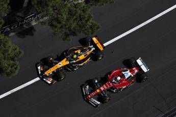 Gp Monaco, trionfo storico di Norris davanti a Leclerc. Hamilton quinto