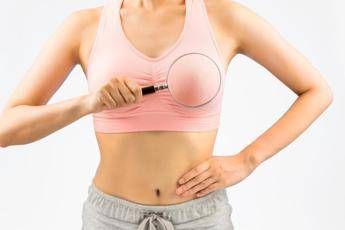 Cancro seno, esperti 'in Campania biopsia liquida utile per 720 donne l’anno' Cancro seno, esperti 'in Campania biopsia liquida utile per 720 donne l’anno'