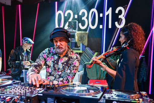 Faber Moreira si avvicina al super record delle 240 ore alla consolle Faber Moreira si avvicina al super record delle 240 ore alla consolle