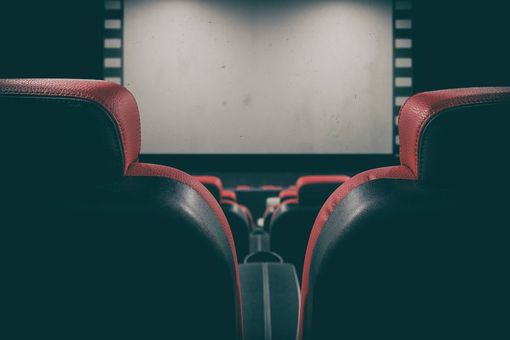 Torre Pellice: ‘Andiamo al cine!’… con un gruppo whatsapp Torre Pellice: ‘Andiamo al cine!’… con un gruppo whatsapp