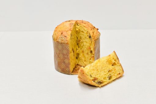 Panettone 'Peperoni acciughe' di Castino di Pinerolo