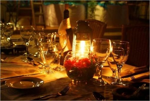 Portate prelibate e prezzi imbattibili: ecco i menù di Natale e Capodanno del Wellington di Paesana Portate prelibate e prezzi imbattibili: ecco i menù di Natale e Capodanno del Wellington di Paesana