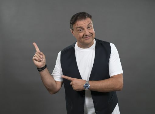 Claudio Lauretta chiude la quinta edizione di Sportivamente con lo spettacolo “Imitamorfosi” Claudio Lauretta chiude la quinta edizione di Sportivamente con lo spettacolo “Imitamorfosi”