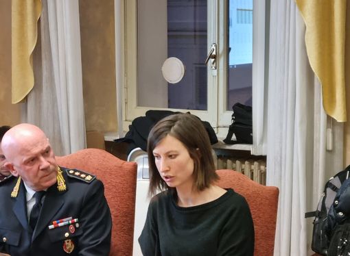 L’assessore Giulia Proietti con il comandante della Polizia municipale Federico Battel L’assessore Giulia Proietti con il comandante della Polizia municipale Federico Battel