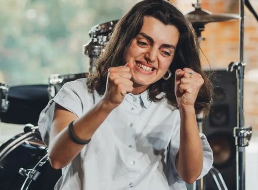 La cantante Francamente presenta a Nichelino il progetto Queen of Provincia La cantante Francamente presenta a Nichelino il progetto Queen of Provincia