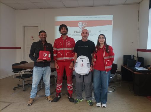 Defibrillatori nelle borgate: la Val Pellice prova a battere il tempo