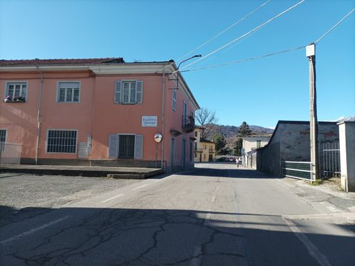 La strettoia di via Cavour a Bibiana La strettoia di via Cavour a Bibiana