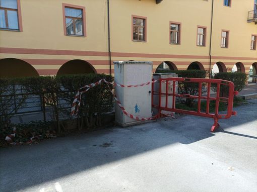 La centralina incendiata