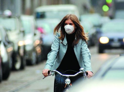 Smog, da domani scatta il livello arancione: fermi anche i diesel Euro5
