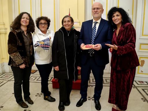 I Concerti Alimentari delle Note Libere con la firma progettuale della Fata Zucchina battezzano la “Casa della Musica” di Sanremo I Concerti Alimentari delle Note Libere con la firma progettuale della Fata Zucchina battezzano la “Casa della Musica” di Sanremo