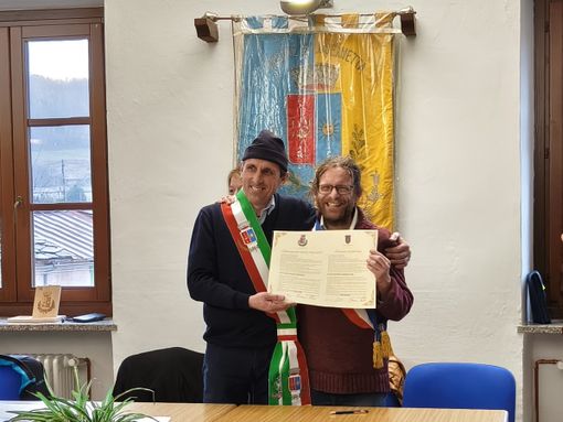 Maurino e Piaton dopo la firma del gemellaggio