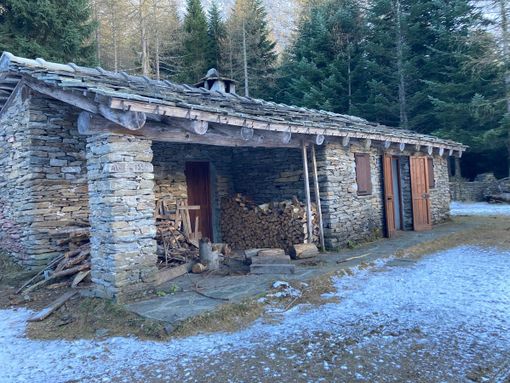 La baita della Biava di Bobbio Pellice La baita della Biava di Bobbio Pellice