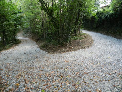 Tratto di pista tra le località Serre Borrello e Canavero a Bricherasio