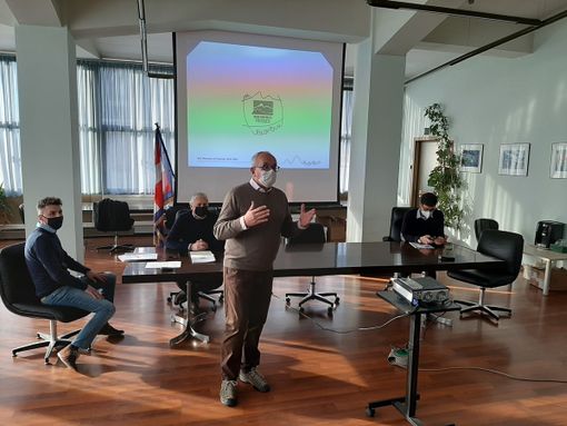 Presentazione "Upslowtour" Presentazione "Upslowtour"