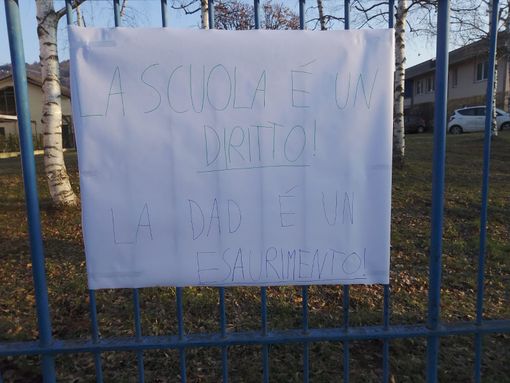 Val Pellice protesta contro la dad