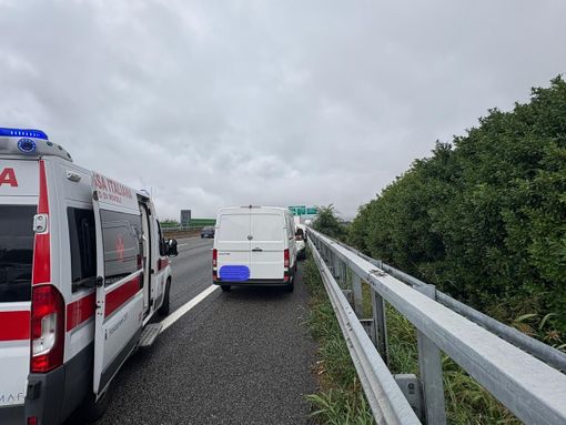 Grave incidente in tangenziale all'altezza di Collegno Grave incidente in tangenziale all'altezza di Collegno