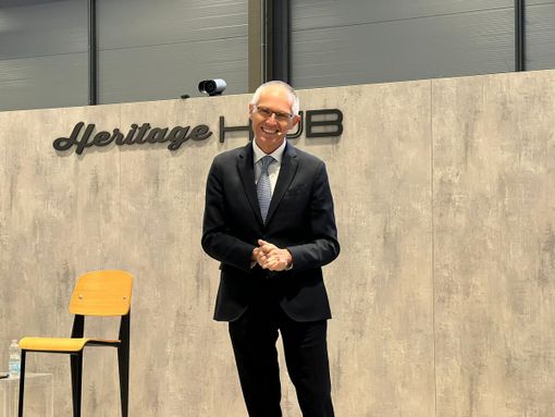 Mirafiori, 550 assunzioni nel 2025. Tavares: "La 500bev è la più venduta in Europa. Potremmo farne il triplo" Mirafiori, 550 assunzioni nel 2025. Tavares: "La 500bev è la più venduta in Europa. Potremmo farne il triplo"