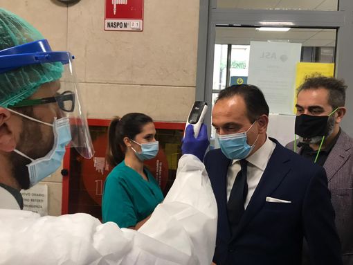 Misurazione della temperatura a scuola, il Tar dà ragione al Piemonte: “bocciato” il Governo Misurazione della temperatura a scuola, il Tar dà ragione al Piemonte: “bocciato” il Governo