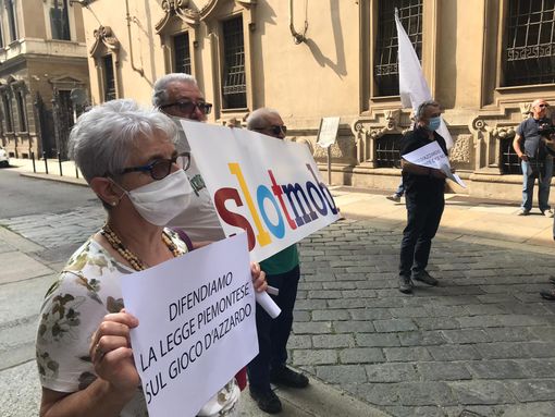 "Salviamo la legge piemontese contro il gioco d’azzardo”: Libera e Acli lanciano l’allarme ludopatia in Piemonte [VIDEO]