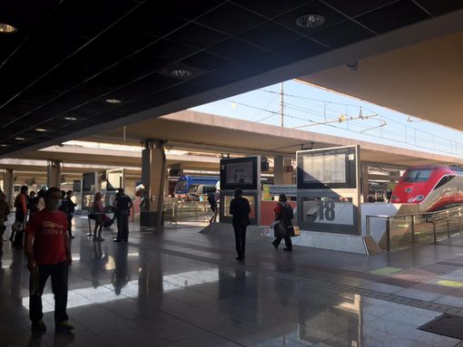 Da Torino Porta Nuova il Frecciarossa diretto in Calabria: "Per avere questo treno ci voleva il virus"