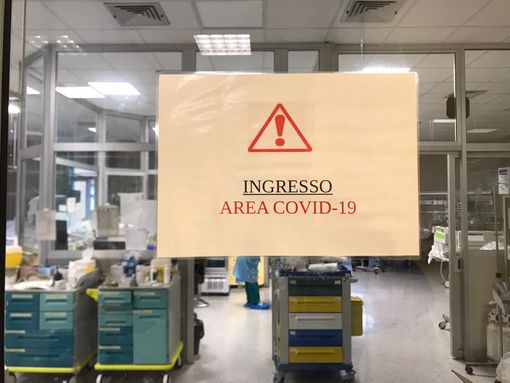terapia intensiva - foto di archivio