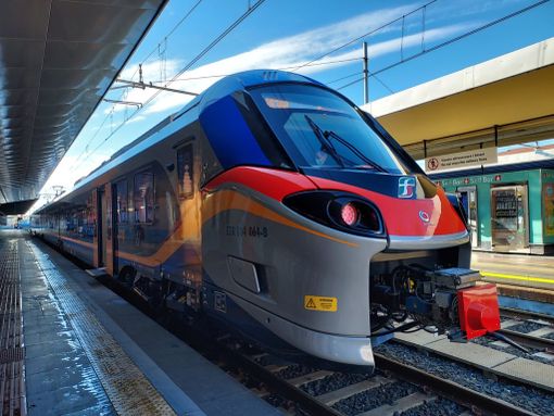 Sciopero Trenitalia: possibili disagi sabato notte e domenica Sciopero Trenitalia: possibili disagi sabato notte e domenica