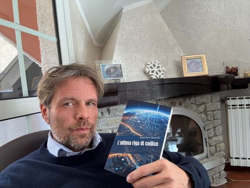 Il libro "L’Ultima Riga di Codice”  scala le classifiche di Amazon Il libro "L’Ultima Riga di Codice”  scala le classifiche di Amazon