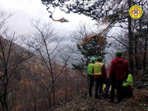 Pomaretto: cercatore di funghi infortunato, recuperato dal Soccorso Alpino