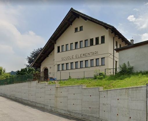 La scuola di Lusernetta intitolata a Turati
