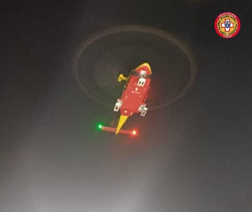 La coppia investita da una placca nevosa nel canale nord della Gran Guglia