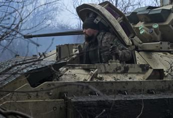 Ucraina, la corazzata di Kim: &quot;15.000 truppe nordcoreane al fronte&quot;
