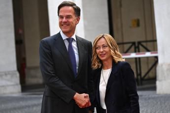 Ucraina, Meloni incontra Rutte: &quot;Con Nato obiettivo comune è pace giusta&quot;