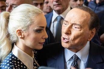 Fascina ricorda Berlusconi a San Valentino: &quot;Uniti per l'eternità&quot;