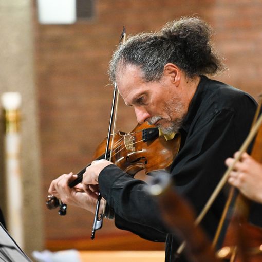 Venerdì 19 luglio a Saluzzo risuonano le 'Suites' di Bach