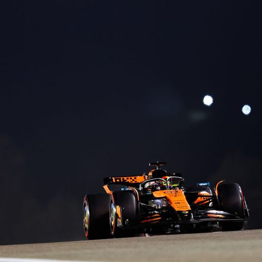 Piastri in pole in Bahrain davanti a Russell, terzo Leclerc