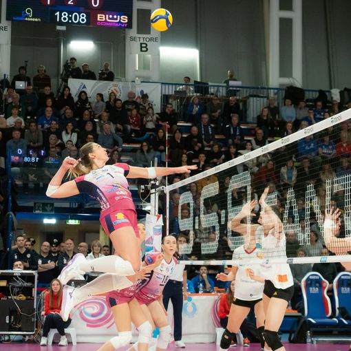 Attacco dell’mvp Sorokaite (foto di Christian Bosio)