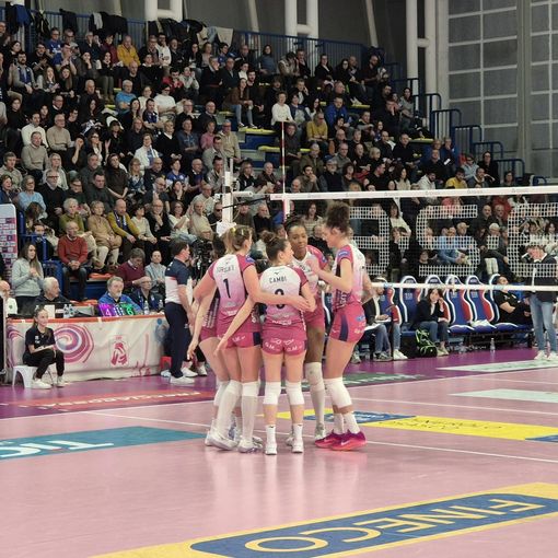 Volley A1/F: la Wash4green Pinerolo sbriciola Vallefoglia con una Sylves dominante sotto rete