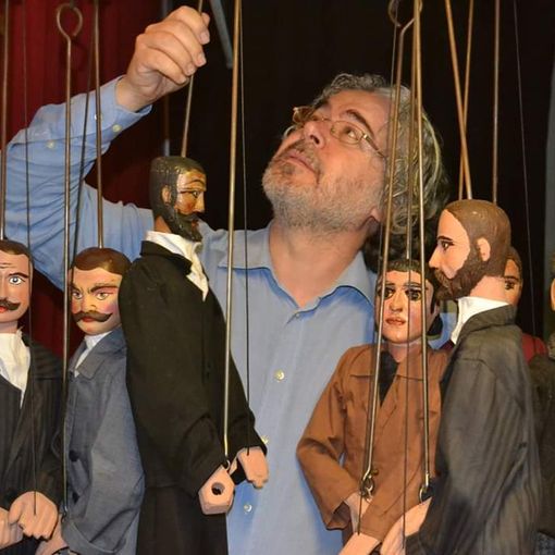 Angelo Sicilia e i suoi pupi