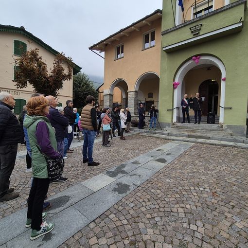 La manifestazione per salvare il bancomat dello scorso 7 ottobre