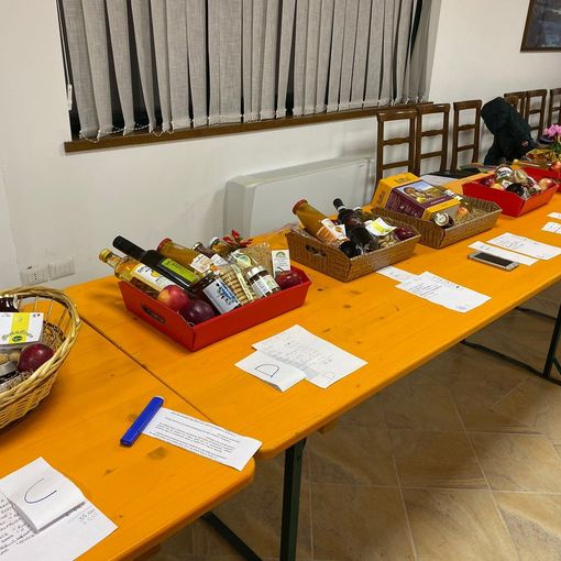 I sapori di Bricherasio ‘ritornano’ nella cesta natalizia