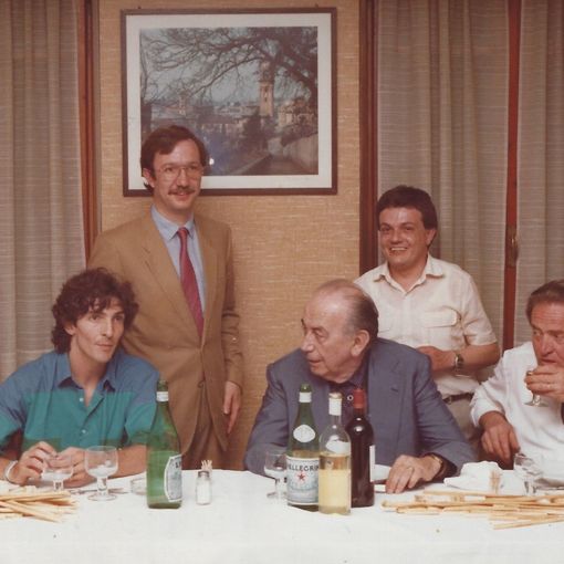 Paolo Rossi a Cavour, a sinistra, con dietro Giulio Brarda