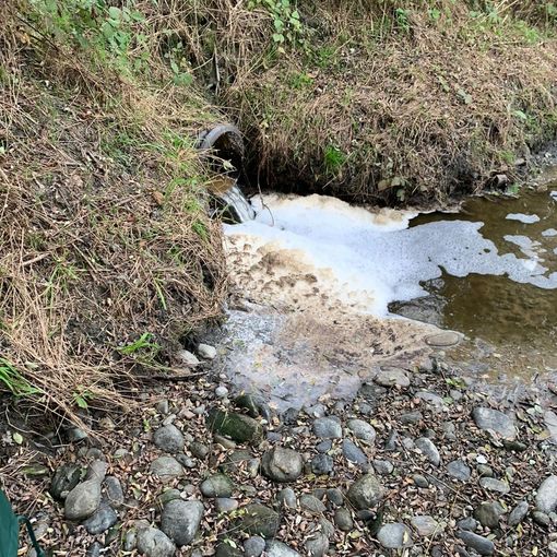 Risolto il mistero della puzza a Cercenasco: era uno scarico abusivo di un impianto a biogas