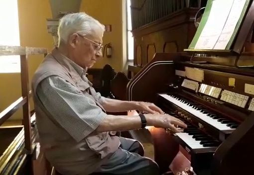 Ferruccio Corsani all’organo