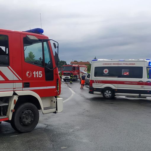 Scontro frontale tra due auto a San Secondo di Pinerolo