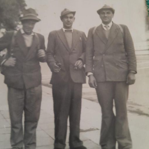 Emilio Tourn, al centro della foto