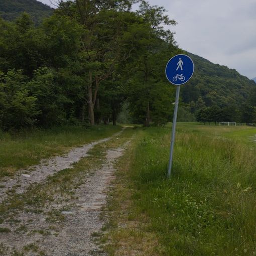 La zona lungo il Pellice, dove è avvenuta l'aggressione